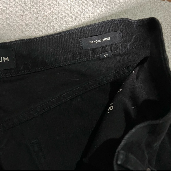 ARITZIA DENIM FORUM THE YOKO SHORT BLACK SIZE 30 - Picture 4 of 8